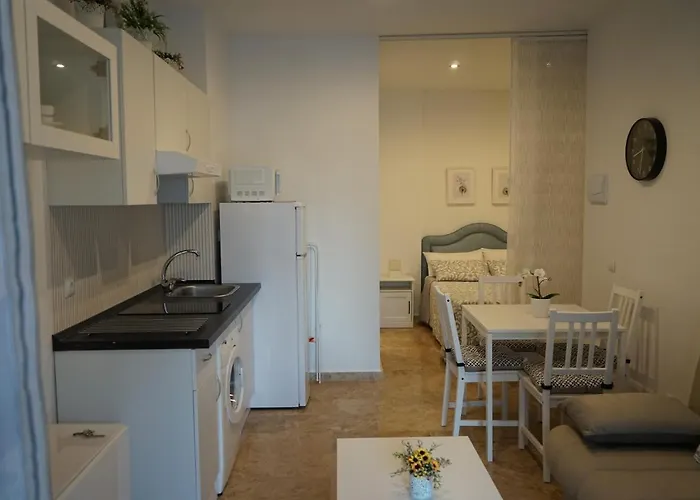 Апартаменти Estudio Naranjos De Nueva Alcantara Марбелья